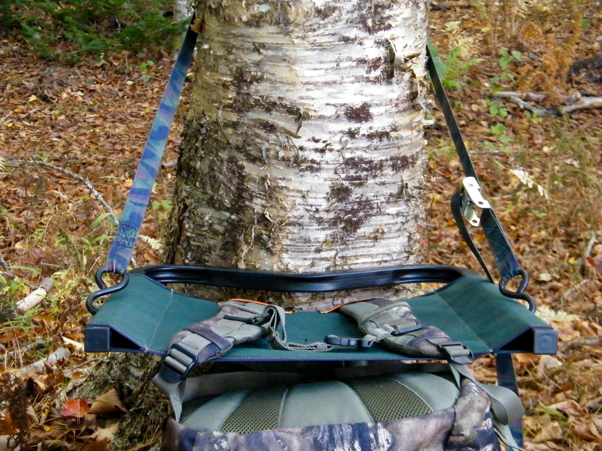 Simple Seat tree seat for hunters and nature lovers – MacLean 